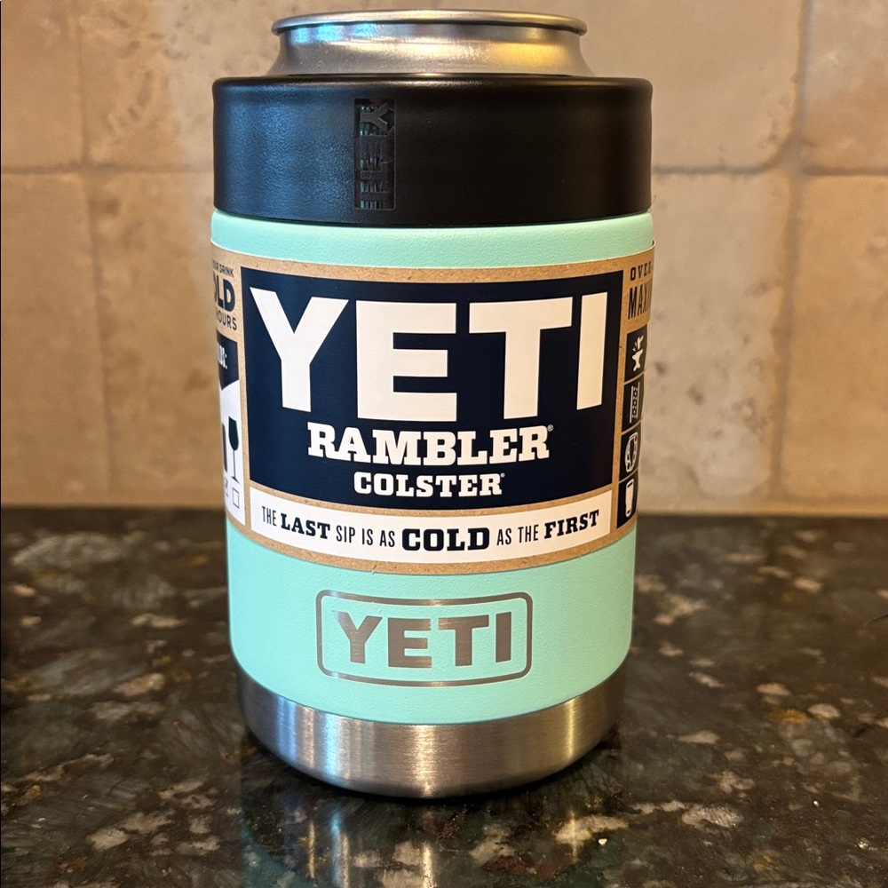 NWT YETI Rambler Colster in Light Blue and Silver